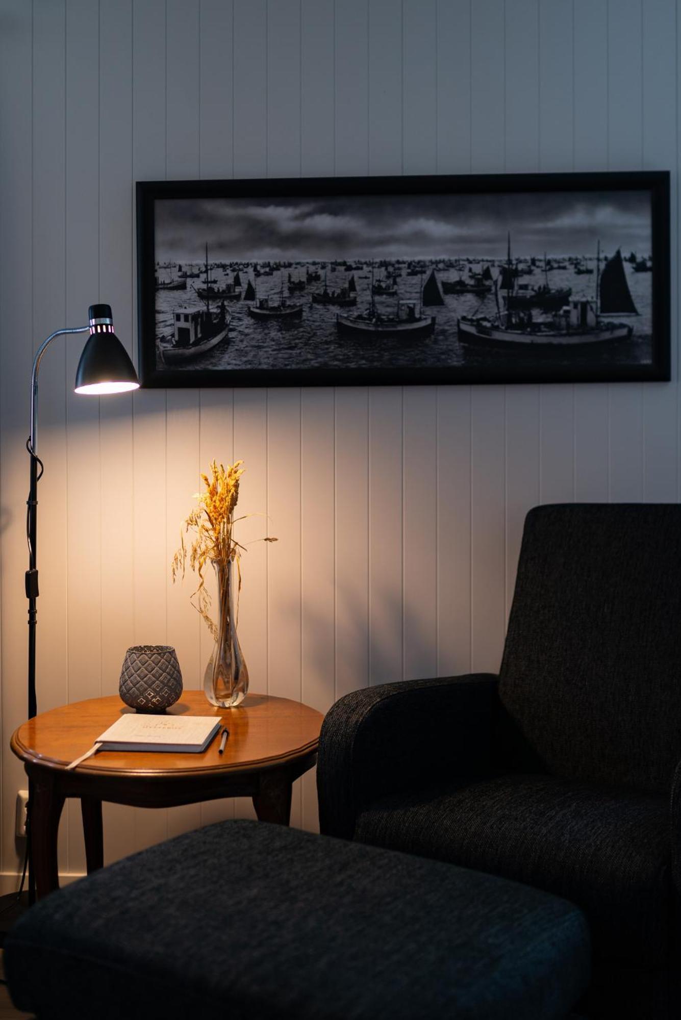 Cozy House By The Fjord In The Heart Of Lofoten Рейне Экстерьер фото